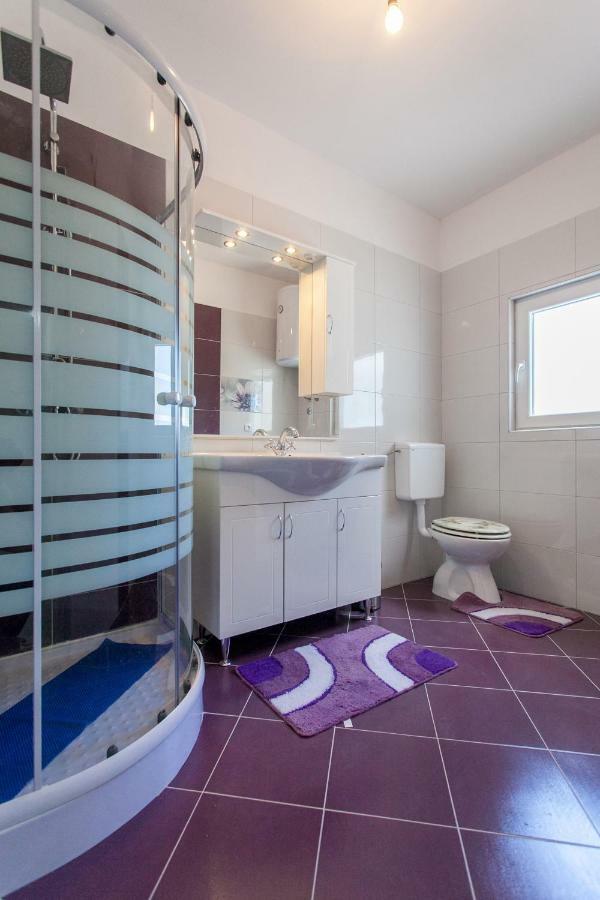Apartman Miami Podstrana Oda fotoğraf