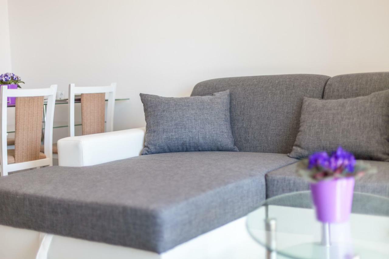 Apartman Miami Podstrana Oda fotoğraf